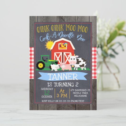 Boys Boerderij Barnyard Chalkboard Birthday Uitnod Kaart (Staand voorkant)