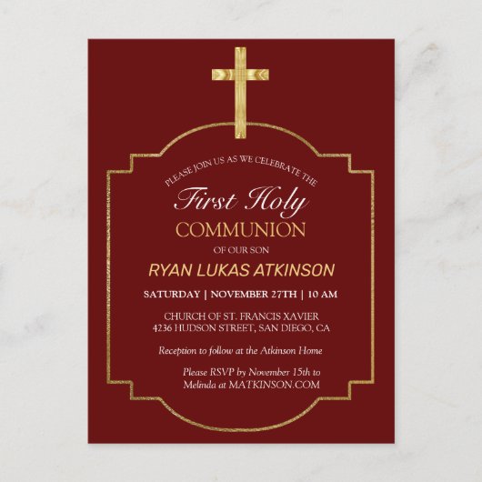 Boys Burgundy Gold Cross 1st Heilige Communie Uitnodiging Briefkaart (Voorkant)