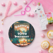 Boys Camping Adventure Birthday Papieren Bordje (Feest)