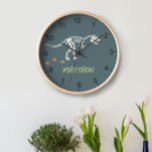 Boys Cool T-Rex Dinosaur Dig Kinderen<br><div class="desc">Deze coole en moderne jongensklok heeft een t-Rex dinosaurusskelet. De klok kan worden gepersonaliseerd met de naam van uw kind en heeft duidelijke leesbare nummers. De perfecte prehistorische dinosaurus graven thema-inrichting voor uw kinder kamer of kwekerij.</div>