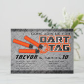 Boys Dart Label Birthday Party Kaart (Staand voorkant)