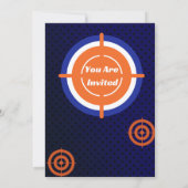 Boys Dart Pistool Verjaardagsfeestuitnodiging Kaart (Achterkant)