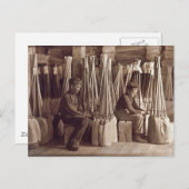 Boys Packing Brooms, 1908 Briefkaart (Voorkant / Achterkant)