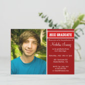 Boys red custom foto graduation uitnodigingen (Staand voorkant)