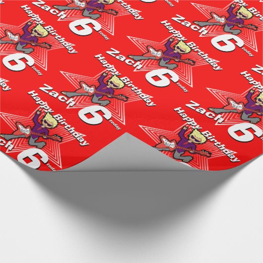 Boys rood jouw naam 6e verjaardag rockstar wrap cadeaupapier (Hoek)