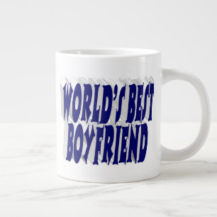 Boyvriend met donkerblauwe halve typografie grote koffiekop