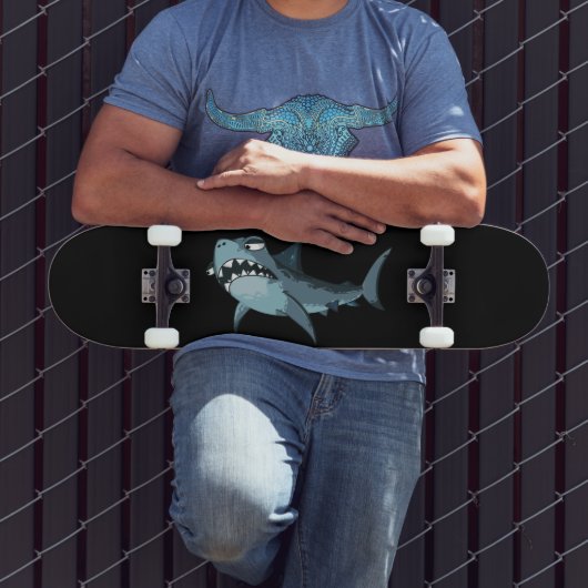 BOZE KILLER SHARK SKATEBOARD (Buiten 3)