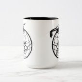 Boze Wereldbol met mortierplaat Funny Educator Tweekleurige Koffiemok (Center)