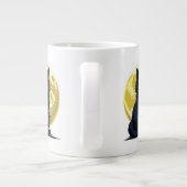 Boze zwarte kat grote koffiekop (Achterkant)