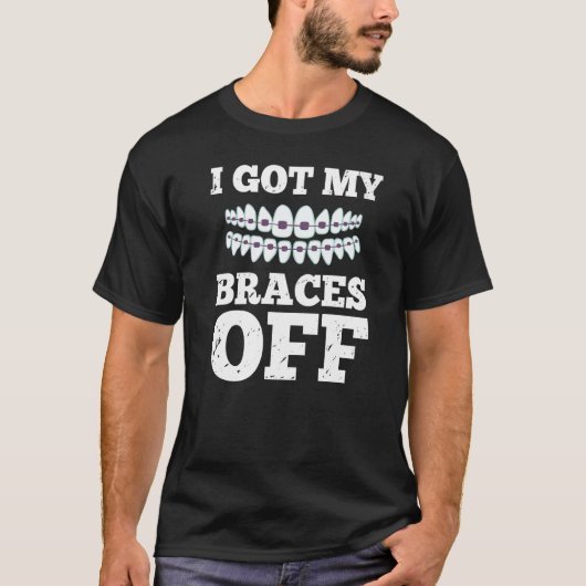 Braces tandorthodontische kleuren tanden borstelte t-shirt (Voorkant)