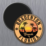 Bradenton Florida Souvenir Beach Vintage Travel Magneet<br><div class="desc">Bradenton Florida Design. Zonneontwerp met je favoriete strand en zee van Florida,  geschikt voor Amerikaanse strandliefhebbers,  vooral die van Bradenton houden.</div>