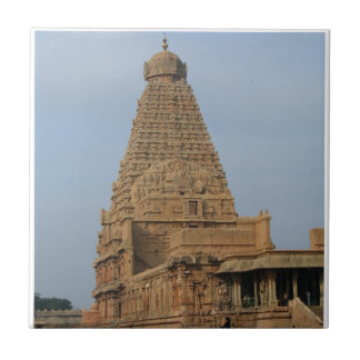 Bragadeeswarar tempel, Thanjai grote tempel Tegeltje