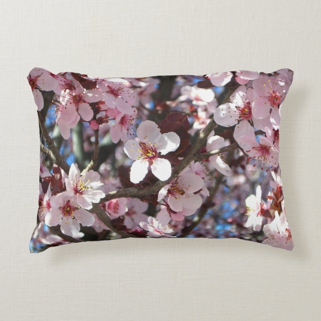 Branch of Pink Blossom Spring Floral Accent Kussen (Voorkant)