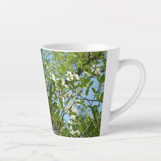 Branches van Dogwood Blossom Spring Trees Latte Mok (Rechts)