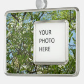 Branches van Dogwood Blossom Spring Trees Verzilverd Omlijst Ornament (Links)