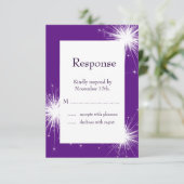 Brand van Sparkles RSVP (paars) Kaartje (Staand voorkant)