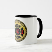 Brandafdeling logo Black en Gold Badge Mok (Voorkant rechts)