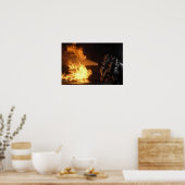 Brandblussers blussen een gesimuleerde batterijvez poster (Keuken)