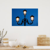 Brandende lamp 's nachts, Venetië Poster (Keuken)