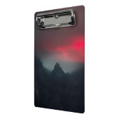 Brandende wolken, mist en bergen mini klembord (Angled2)