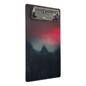 Brandende wolken, mist en bergen mini klembord (Schuin)