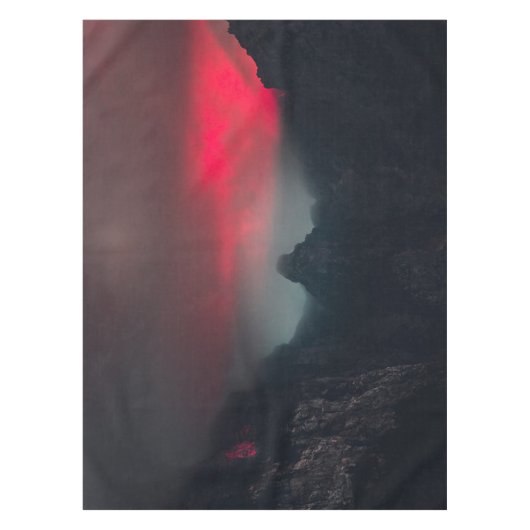 Brandende wolken, mist en bergen tafelkleed (Voorkant)