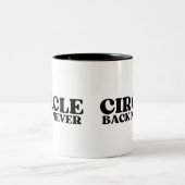 Brandstof voor Finality | Circle Back Never Tweekleurige Koffiemok (Center)