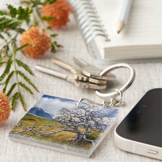 Brandstofboom, Torres del Paine, Chili Sleutelhanger (Voorkant Rechts)