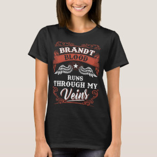 Brandt bloed loopt door mijn familie christma t-shirt