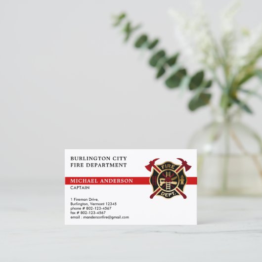 Brandweer Custom Logo Moderne Rode Brandweerman Visitekaartje (Staand voorkant)
