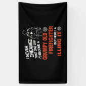 Brandweergeschenk | Knorrige oude brandweerman Spandoek (Verticaal)