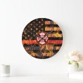 Brandweerkruis en brandweerlampen grote klok (Huis)