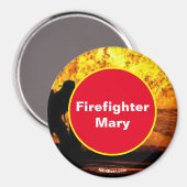 Brandweerlieden aanvallen brandweerman Mary Magnet (Voorkant / Achterkant)