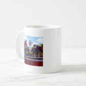 Brandweerlieden - Helm bij brandbestrijding Koffiemok (Voorkant links)