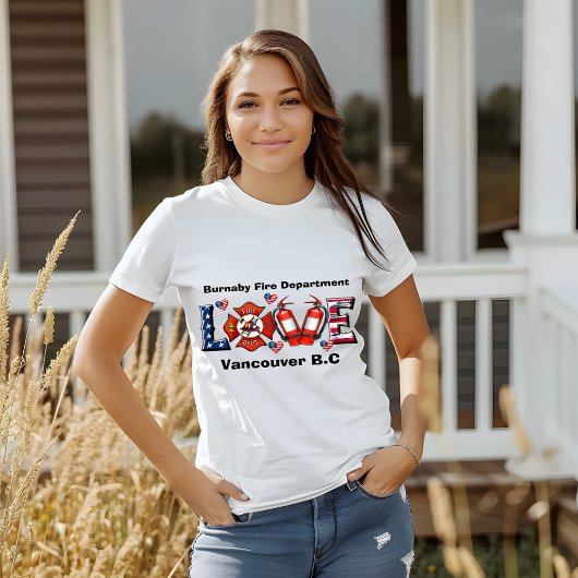 Brandweerlieden in Burnaby houden van hun gemeensc T-shirt