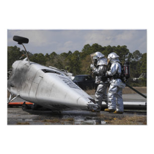 Brandweerlieden reageren op de scène foto afdruk