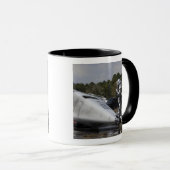 Brandweerlieden reageren op de scène mok (Voorkant rechts)