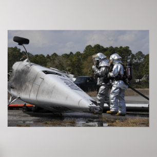 Brandweerlieden reageren op de scène poster