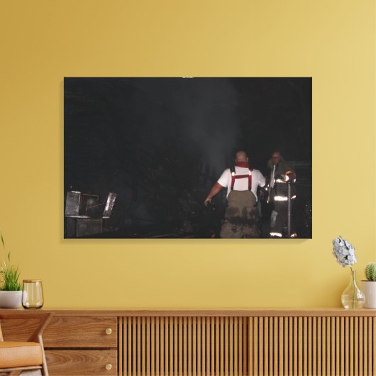 Brandweerlieden van Newkirk Canvas Afdruk (Insitu (Woonkamer))