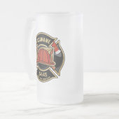 Brandweerman ADD NAME Brandweerpost Badge Matglas Bierpul (Voorkant links)