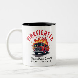 Brandweerman brandweerwagen op brand redding tweekleurige koffiemok