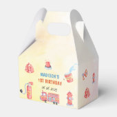 Brandweerman eerste verjaardag brandweerauto bedankdoosjes (Voorkant Zijde)