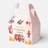 Brandweerman eerste verjaardag brandweerauto bedankdoosjes (Voorkant Zijde)