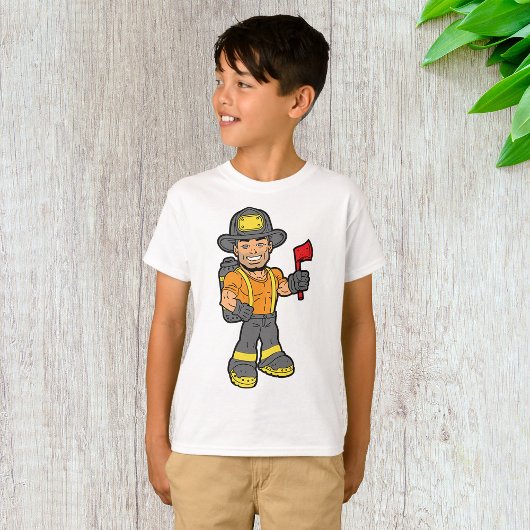 Brandweerman met een bijl t-shirt