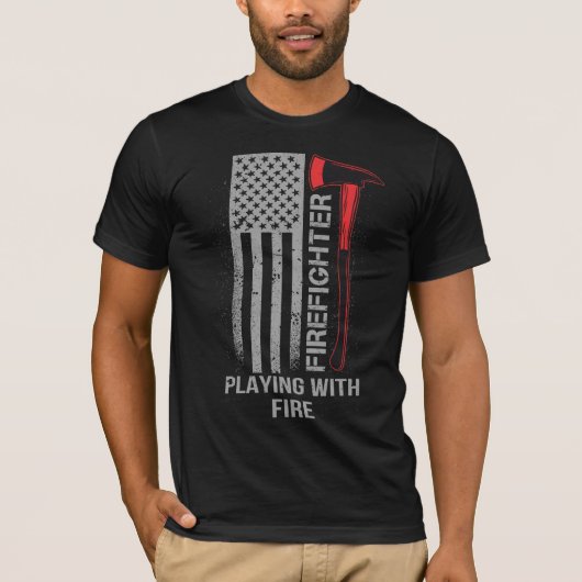 Brandweerman met T-shirt voor vuur (Voorkant)