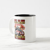 Brandweerman speelt nog steeds met brandweerwagens tweekleurige koffiemok (Voorkant links)