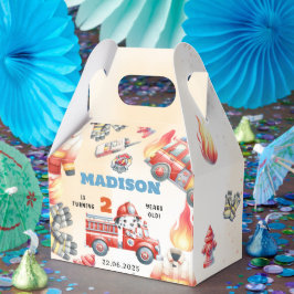 Brandweerman tweede verjaardag brandweerauto bedankdoosjes