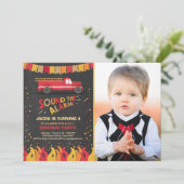 Brandweerwagen Brandweerman Verjaardag Uitnodiging (Staand voorkant)