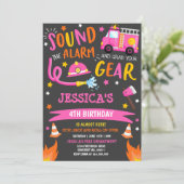 Brandweerwagen Verjaardagsfeestje Roze Brandweerma Kaart (Staand voorkant)