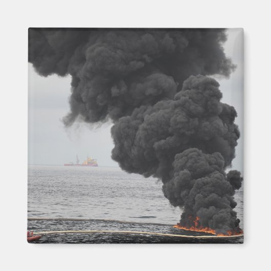 Brandwonden van geconcentreerde kolie magneet (Voorkant)